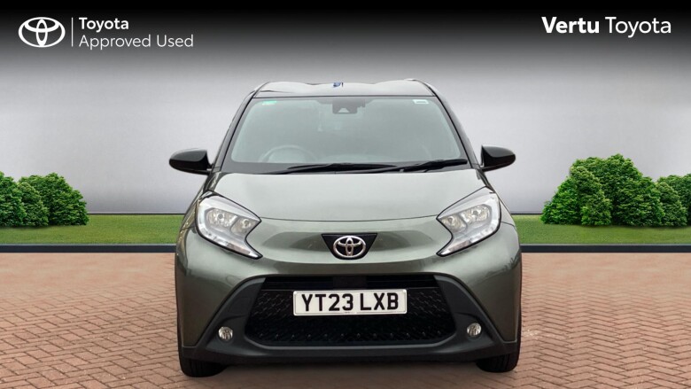 Toyota Aygo X 1.0 VVT-i Edge 5dr Petrol Hatchback